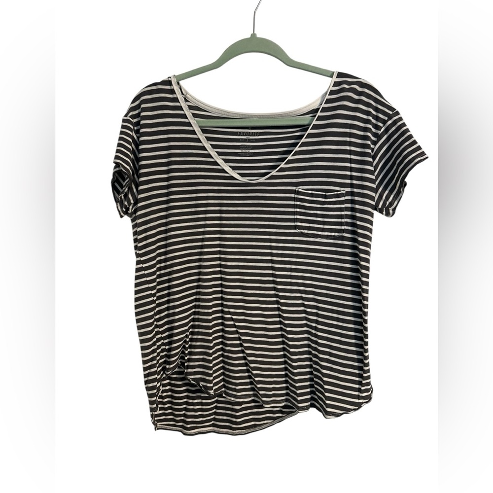 American Eagle Outfitters Black and White Striped Tee